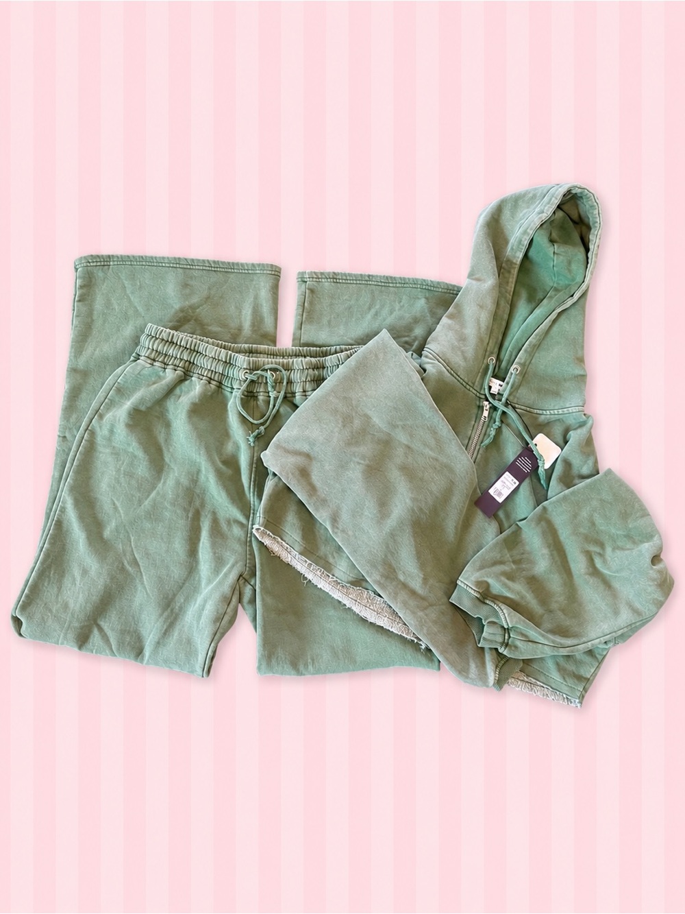 NWT Fashion Nova Forest Green Cropped Hoodie & Wide Leg Sweatpants Set Size L
